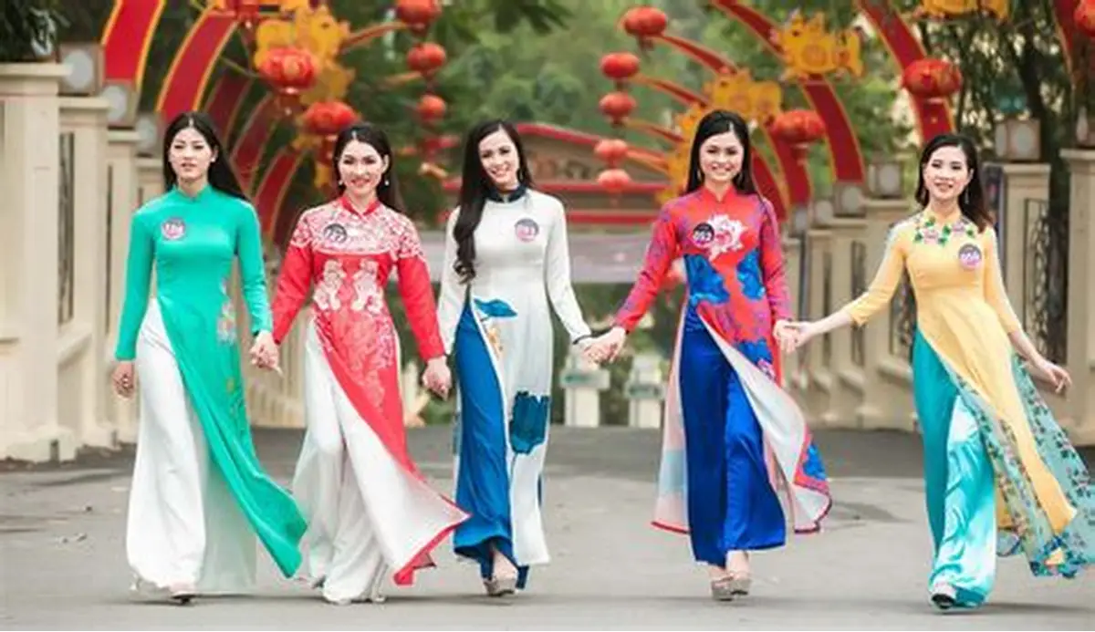 Ao dai Vietnam